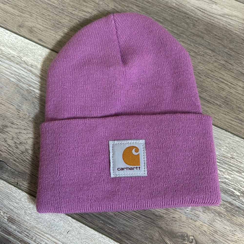 NWOT Knit Cuffed Carhartt Beanie